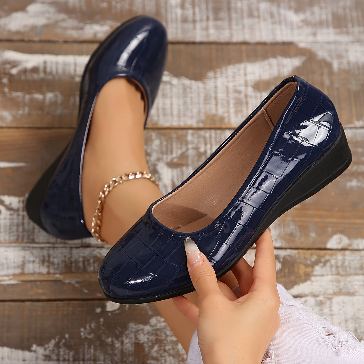 Philippa™ | Glossy Low-Wedge Pumps
