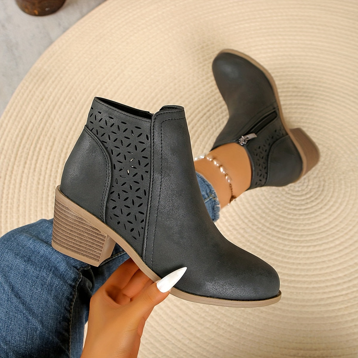 Leonie | Everyday Comfort Ankle Boots