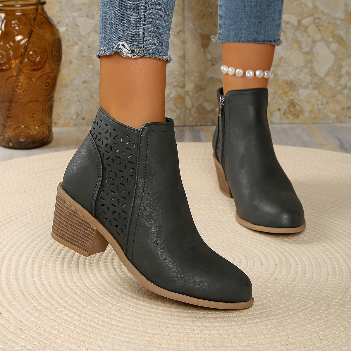 Leonie | Everyday Comfort Ankle Boots