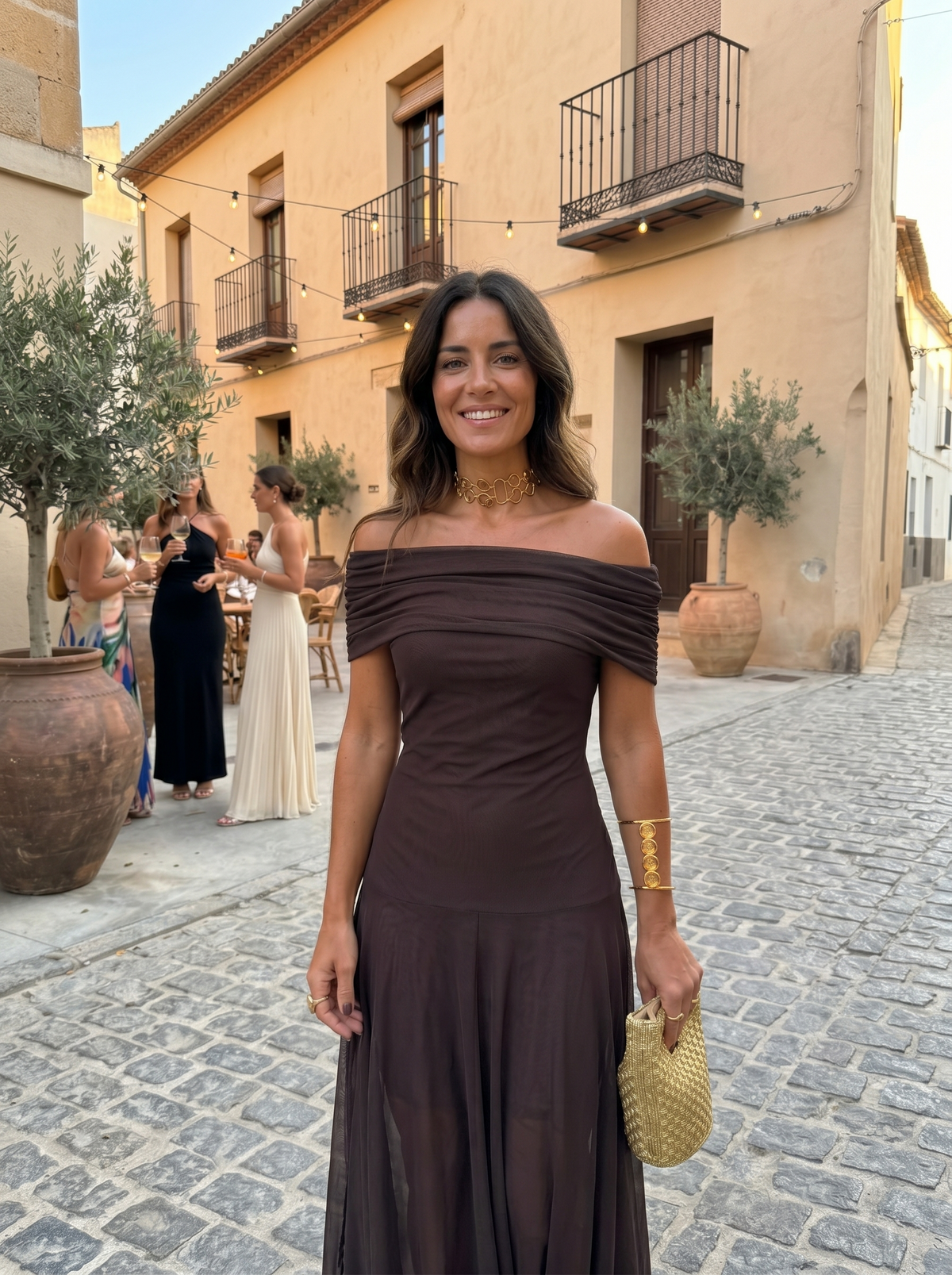 Maya | Elegant and simple maxi dress