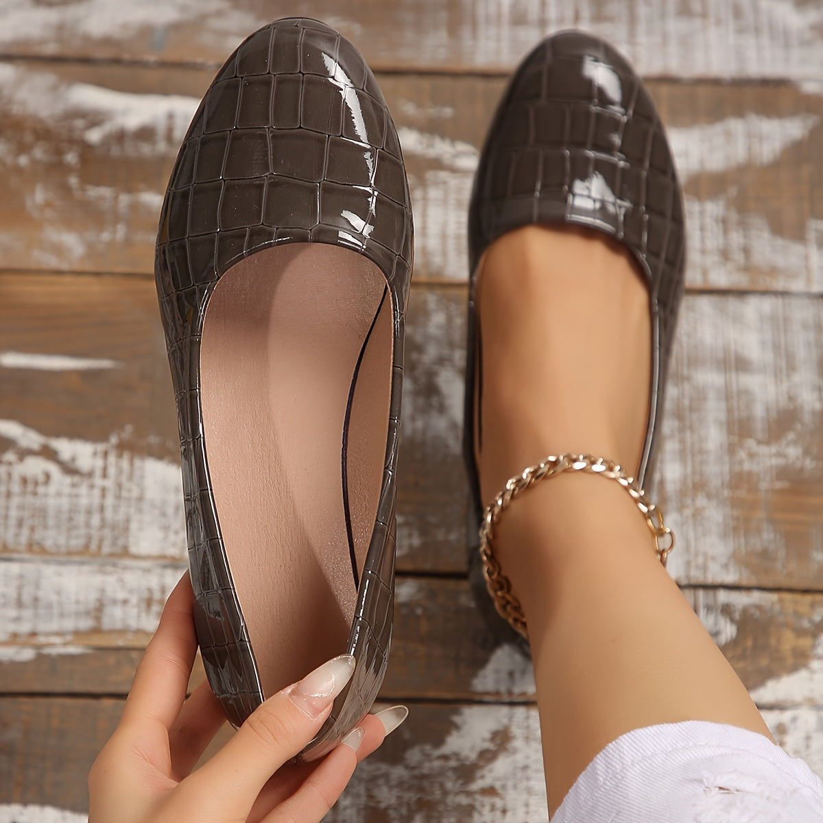 Philippa™ | Glossy Low-Wedge Pumps