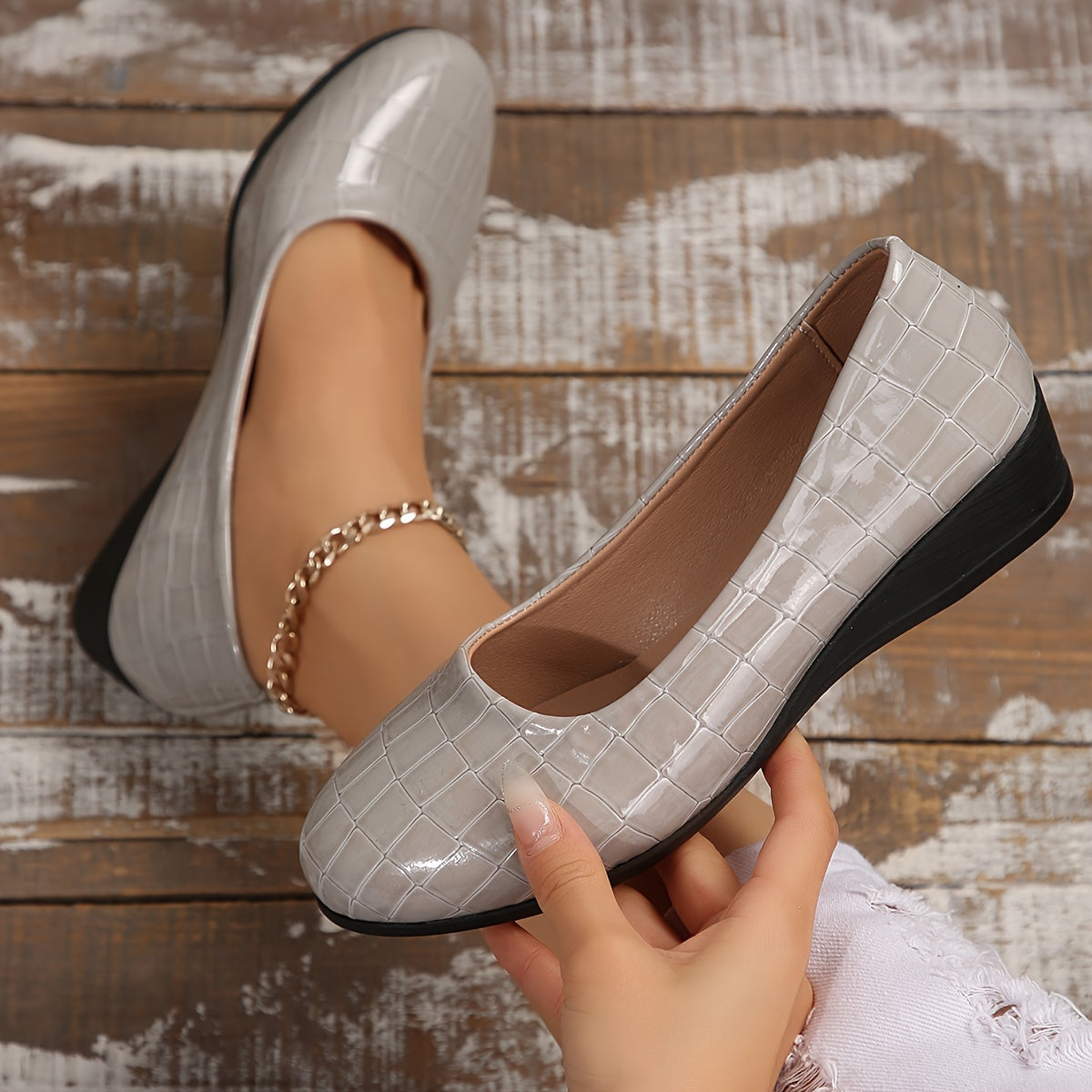 Philippa™ | Glossy Low-Wedge Pumps