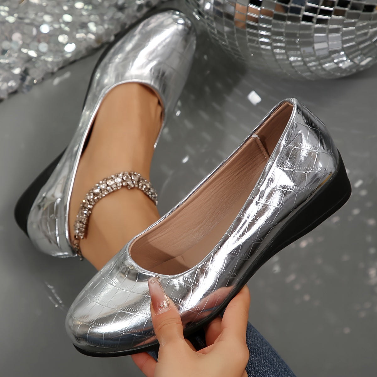 Philippa™ | Glossy Low-Wedge Pumps