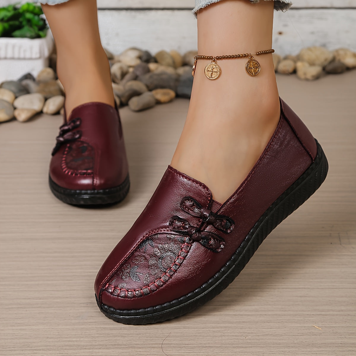 Winifred™ | Floral Detail Comfort Loafers